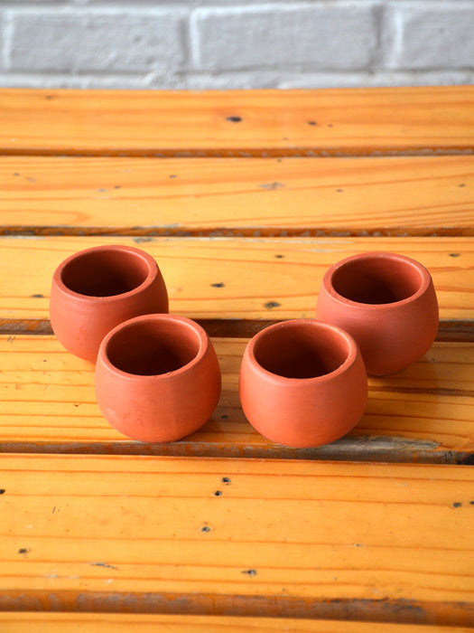2.5 Inch Urn Pot (Set of 4)